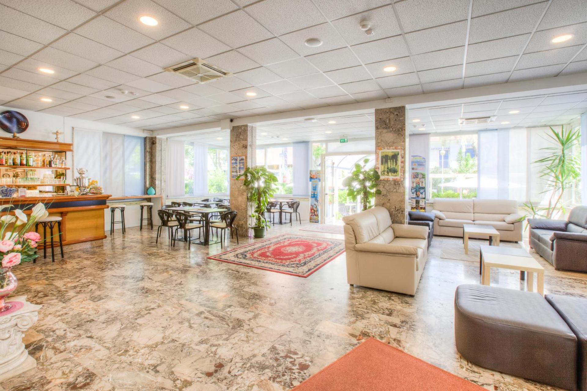 Hotel Taunus - Vista Mare Riccione Esterno foto
